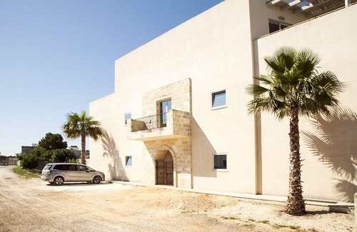 Diso Apartment | Upper Level Apartment in Minimalist Countryside Villa