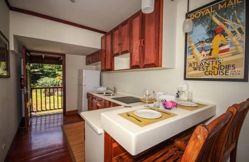 Belleplaine Apartment | Upper Level Studio @ Santosha Barbados B