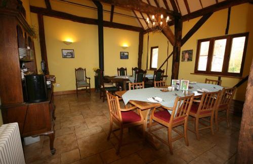 Holybourne Bed & Breakfast | Upper Neatham Mill