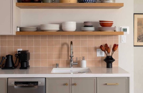 Upper Rockridge House | Upper Rockridge Luxury Mid-Century Escape