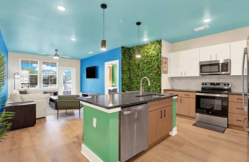 Pooler Apartment | Upscale 2BR Getaway | Minutes to Savannah