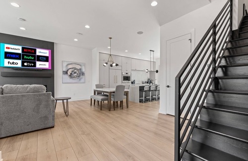 Carmel House | Upscale 4BR Townhome – Walk to Shops & The Monon!