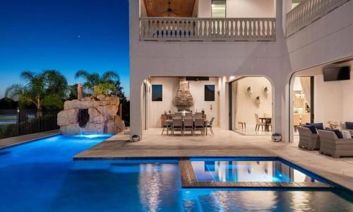 Reunion House | Upscale 8 Bdrm Mansion with Pool and Slide at Reunion