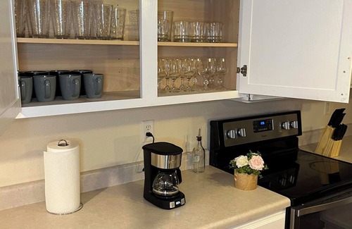 Aurora House | Upscale Dreamy Retreat! #1 Overall Pick! Cozy King beds+WiFi+Amazing Backyard