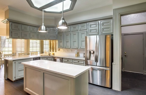 Pinehurst Of Atascocita House | Upscale Humble Hideaway w/ Community Pool Access!