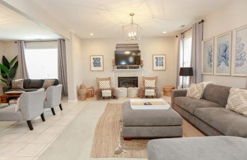 Dam Neck House | UPSCALE Ideal location 4 beach vacay H20 views