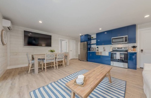 Bridgman Condo | Upscale Lake Michigan Villa: Private Patio & Grill