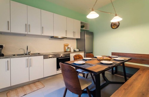 Kalamata House | Upscale Modern Escape in the Historic Center