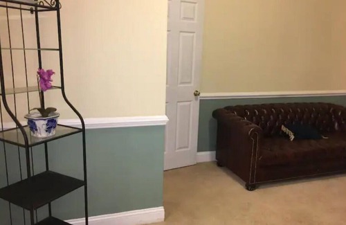Potomac Apartment | Upscale quiet area amazing view