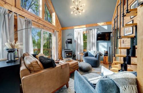 Paw Paw House | Upscale w Fireplace Fire Pit Games in Gated Comm