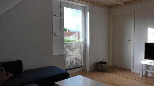 Oberdorla Apartment | Upstairs6b