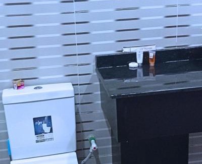Otefe Hotel | Uptown Life Hotel and Suites