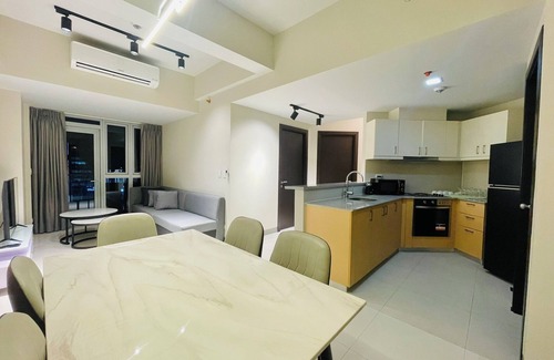 Bonifacio Global City Apartment | Uptown Parksuites BGC