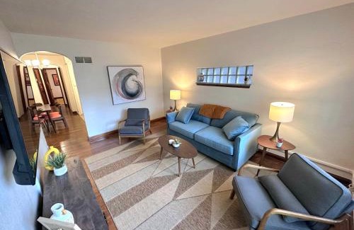 The Southampton Apartment | Urban Chic South City Retreat