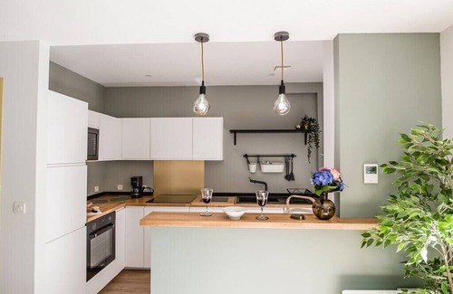 Bergerac House | Urban Eden, Spa, Vélos Élec. : un Jardin en Ville Pour un Séjour à 2