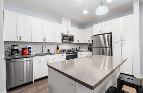 Hackensack River Waterfront Condo | Urban Gem: Experience Luxury Only 20 Mins to NYC!