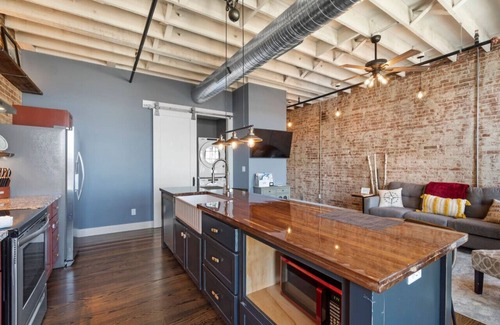 Perryville Apartment | Urban Loft #1 RED · Urban Loft Downtown above BrewCo & Restaurant