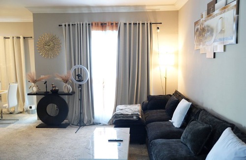 Far North Dallas Apartment | Urban Oasis in the Heart of Dallas
