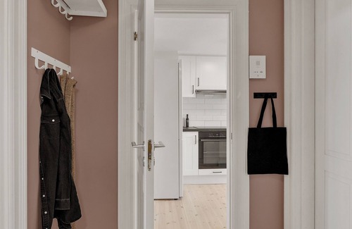 Grunerlokka Apartment | Urban Oasis in Trendy Grünerløkka - entire unit