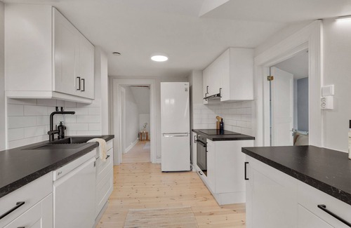 Grunerlokka Apartment | Urban Oasis in Trendy Grünerløkka - entire unit
