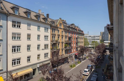 Sihlfeld Apartment | Urban Oasis with Queen Bed and City View (BE-14)
