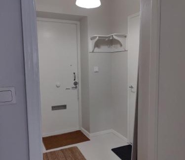 Kallio Apartment | Urban & Stylish 1BR by the metro