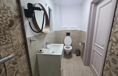 Calimanesti House | URBANIST Guest House