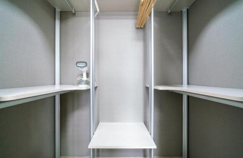 Yeonsu-gu Apartment | Urbanstay Songdo Moonlight Park