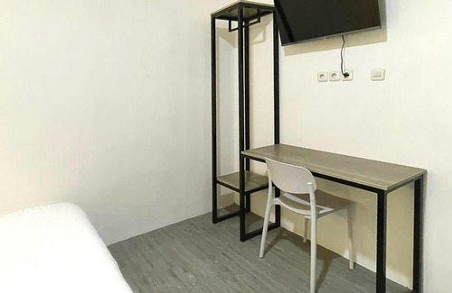 Bekasi Hotel | Urbanview Don Juan Pondok Gede by RedDoorz