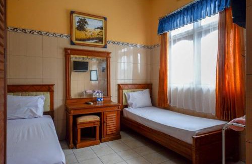 Kendal Hotel | Urbanview Hotel Anugrah Kendal by RedDoorz