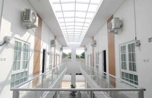 Ngawi Hotel | Urbanview Hotel Nimara Ngawi by RedDoorz