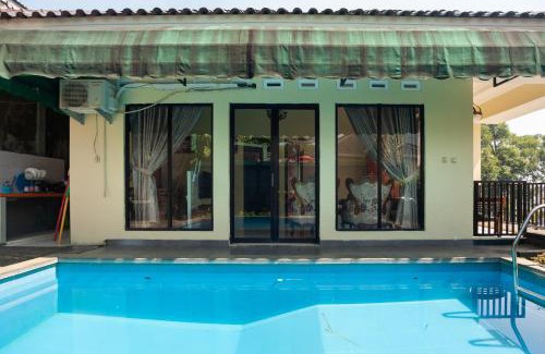 Cisarua Hotel | Urbanview Resort Syariah Khansa Cisarua Puncak by RedDoorz