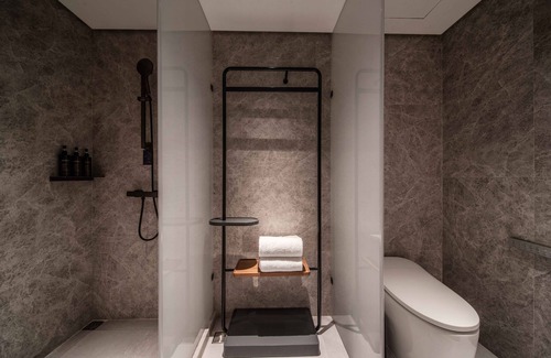 Yangpu Hotel | Urcove by Hyatt Shanghai Wujiaochang