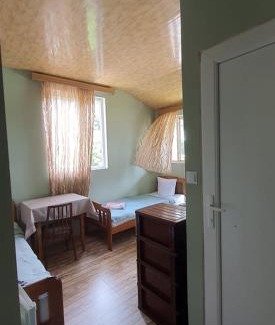 Ureki House | Ureki House