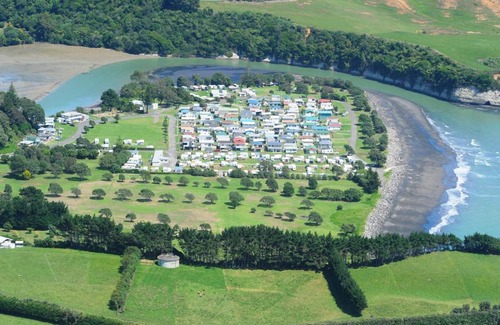 Urenui Resort | Urenui Beach Camp