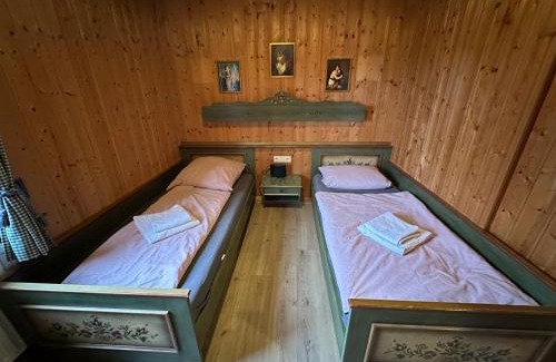 Schofweg Apartment | Uriges Apartment + Schönblick + mitten im Bayerischen Wald + WLAN kostenfrei