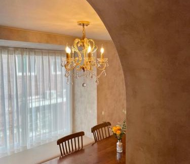 Namyeong-dong House | URIN HOUSE- Seoul STN 3min, 3BR, 2Bath, 5베드