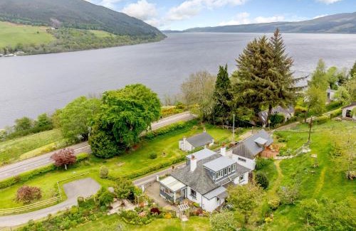 East Lewiston Bed & Breakfast | Urquhart Bay B&B