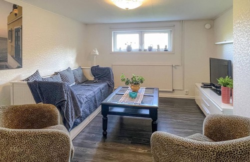 Myggenaes Apartment | Use this appealing vacation apartment as a good starting point for a varied island vacation.