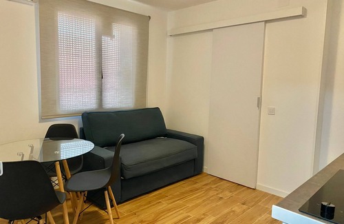 Moscardo Apartment | Usera Center/Mirasierra 1