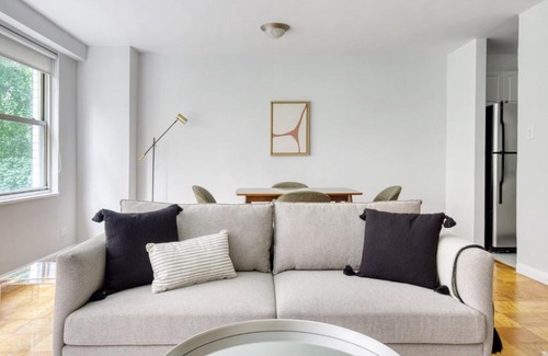 Upper West Side Apartment | UWS 1BR w Elevator Doorman Gym nr 1 line NYC-626