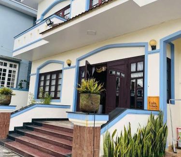 Da Lat Villa | Uyên Trinh Homestay