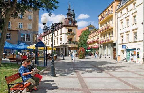 Cieplice Resort | Uzdrowisko Cieplice - Długi Dom