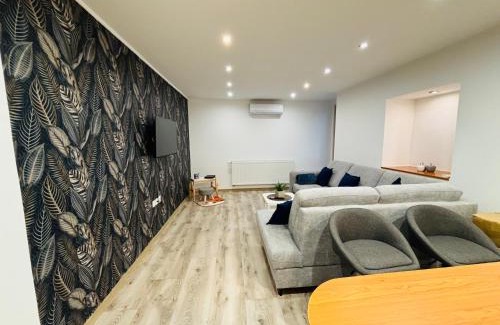 Kiskunhalas Apartment | VárLak Vendégház