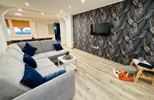 Kiskunhalas Apartment | VárLak Vendégház