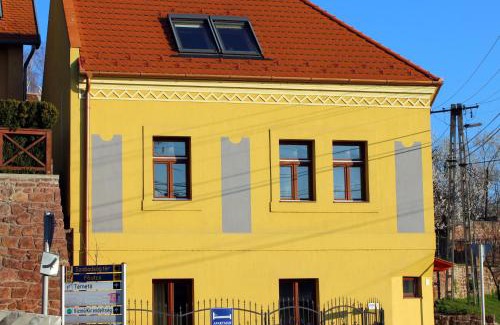 Alsóörs Apartment | Vöröskő Apartman Alsóörs