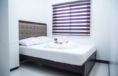 Limay Bed & Breakfast | V and G Suites Limay