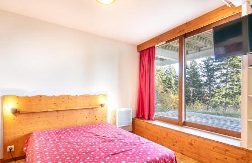 Chamrousse Apartment | V DU BACHAT AROLLES B02 Appt montagne 6 pers