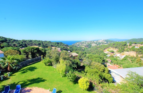 Canyelles Villa | V&V LLORET-Villa Morisca: large villa for 17 pax., 1'5km beach Canyelles beach