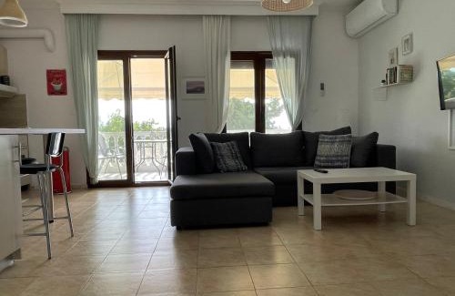 Paralia Ofryniou Apartment | V&Z Apartment Seaview